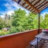Отель Farmhouse in Montescudaio with Shared Pool near Sea & Park, фото 1