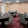 Отель Courtyard Newark Liberty International Airport, фото 12