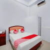 Отель Sepakat Guest House by OYO Rooms, фото 19