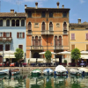 Отель Yellow Apartment Desenzano With Smart TV, фото 1