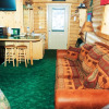Отель Cabin Creek Inn, фото 7