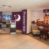 Отель Premier Inn Wigan Town Centre, фото 2