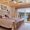 Отель 2098-cove Lakefront Chalet 4 Bedroom Home by RedAwning в Биг-Биар-Лейке