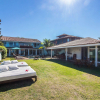 Отель Mansão Deslumbrante com Cinco Suítes, Pé na Areia de Geribá Por Luxury Rentals, фото 28