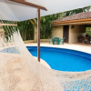 Отель Updated budget condo centrally located at 5 minute drive from 4 beaches, фото 10