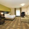 Отель Staybridge Suites Orlando at SeaWorld, an IHG Hotel, фото 3