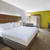 Отель Holiday Inn Express & Suites Milford, an IHG Hotel, фото 36