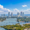 Отель Chic Bayfront Condo With Stunning View, фото 25