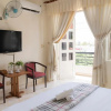 Отель Nhu Huynh Hotel by OYO Rooms, фото 7