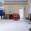 Отель RedDoorz Syariah @ Griya Soeratin Pacitan, фото 1