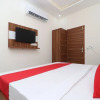 Отель OYO 28575 Hotel J&B, фото 11