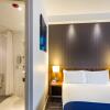Отель Holiday Inn Express Colchester, an IHG Hotel, фото 6