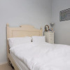 Отель One Bedroom Apartment Near Brixton Station, фото 4