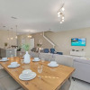 Отель Lake View and Mickey Room! Stunning Home! #5sl851, фото 45
