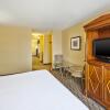 Отель Holiday Inn Express Hotel & Suites Belleville, an IHG Hotel, фото 6