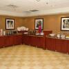 Отель Hampton Inn Garden City, фото 30