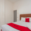 Отель RedDoorz near Jalan Jenderal Sudirman Palembang, фото 5