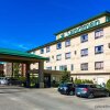 Отель Sandman Signature Calgary Airport Hotel, фото 23