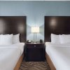 Отель La Quinta Inn & Suites by Wyndham Knoxville Airport, фото 12