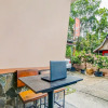 Отель SPOT ON 91875 Nayla Homestay Syariah, фото 12
