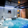 Отель Chambres d'hotes Deluxe Jacuzzi Mas de l'Etoile, фото 23