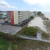 Отель Cozy 5th Floor Waterview Condo, фото 1