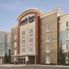 Отель Candlewood Suites Calgary Airport North, фото 1