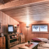 Отель Camp David 1 Bedroom Home by NW Comfy Cabins, фото 7