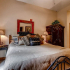 Отель Luxury 3br Ski In-out /firepit, Pool, Sauna 3 Bedroom Condo by RedAwning, фото 7