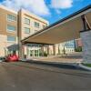 Отель Holiday Inn Express Jacksonville South Bartram Prk, an IHG Hotel в Джексонвиле