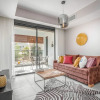 Отель Stylish New 2BR Jaffa Near Setai Hotel, фото 3