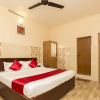Отель OYO Rooms 090 River View, фото 7