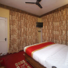 Отель OYO 9331 Hotel White House, фото 9