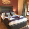 Отель Silver Birch Lodge With Hot Tub Near Cupar, Fife, фото 3