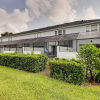 Отель Kissimmee Resort Retreat ~ 4 Mi to Disney World!, фото 1