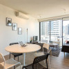 Отель South Brisbane City View 2Bed Apt And Parking Qsb027 7, фото 14