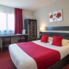 Отель The Originals City, Hôtel Acropole, Bernay, фото 3