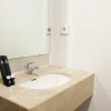 Отель Spacious 2Br With Access To Mall At Aryaduta Residence Surabaya Apartment, фото 8