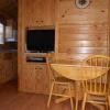 Отель Oakzanita Springs Camping Resort Cabin 2, фото 3