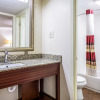 Отель Red Roof Inn Caryville, фото 9