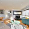 Отель Xscape View Apartment With Balcony, фото 3