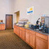 Отель Days Inn by Wyndham Kirksville, фото 15
