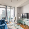 Отель Gorgeous Condos in Maple Leaf Square, фото 22