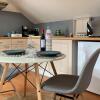 Отель Appartement au style scandinave - pour deux personnes proche de Chartres в Люизан