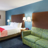 Отель Econo Lodge  Inn & Suites Lake Of The Ozarks, фото 6
