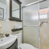 Отель Hollywood Apartment, 5 Mi to Hard Rock Stadium!, фото 8