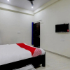 Отель OYO Flagship 805253 Roister Inn, фото 17