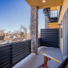Отель Downtown Skyline Rooftop Patio Modern Townhome, фото 8