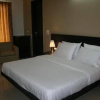 Отель SilverKey Executive Stays 19389 Divine Inn Rajouri Garden, фото 12