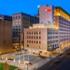 Отель Hilton Garden Inn Flint Downtown, фото 1